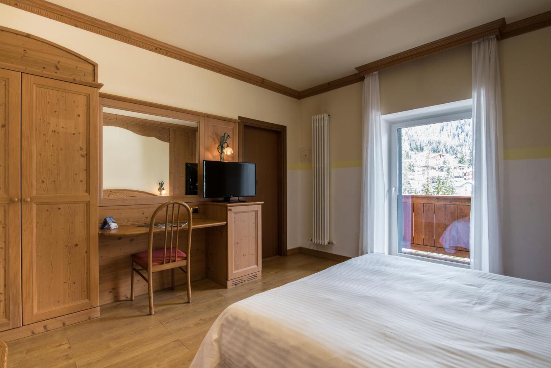 Hotel Colfosco San Martino Di Castrozza Bagian luar foto