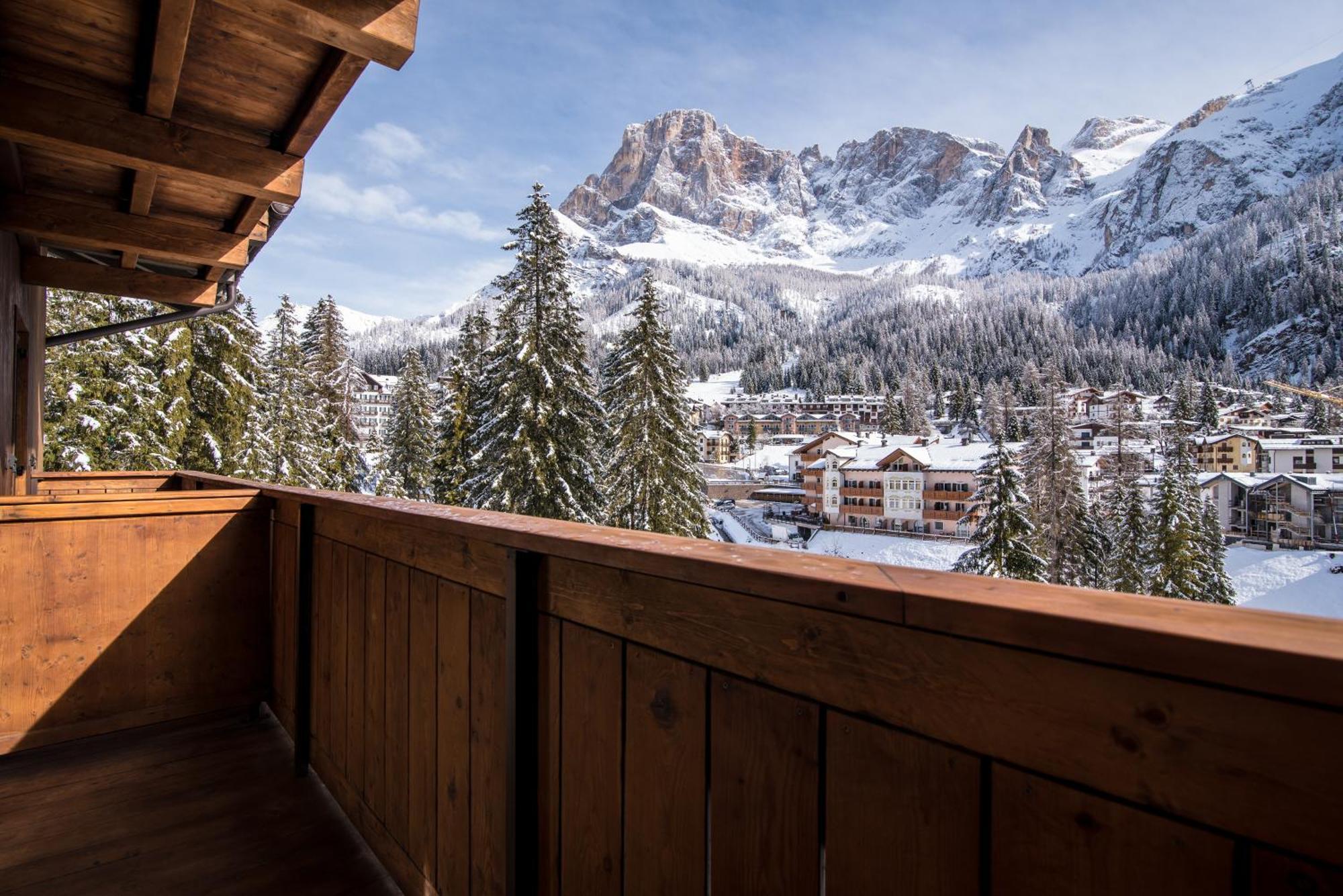 Hotel Colfosco San Martino Di Castrozza Bagian luar foto