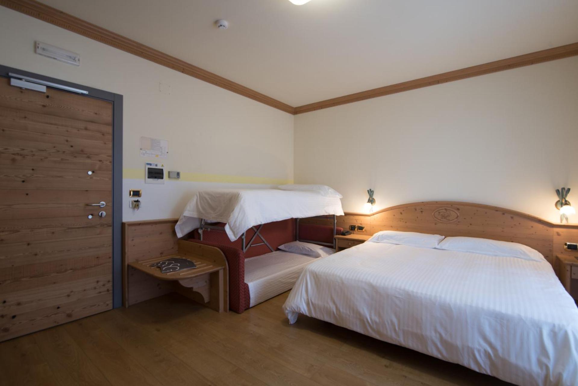 Hotel Colfosco San Martino Di Castrozza Bagian luar foto