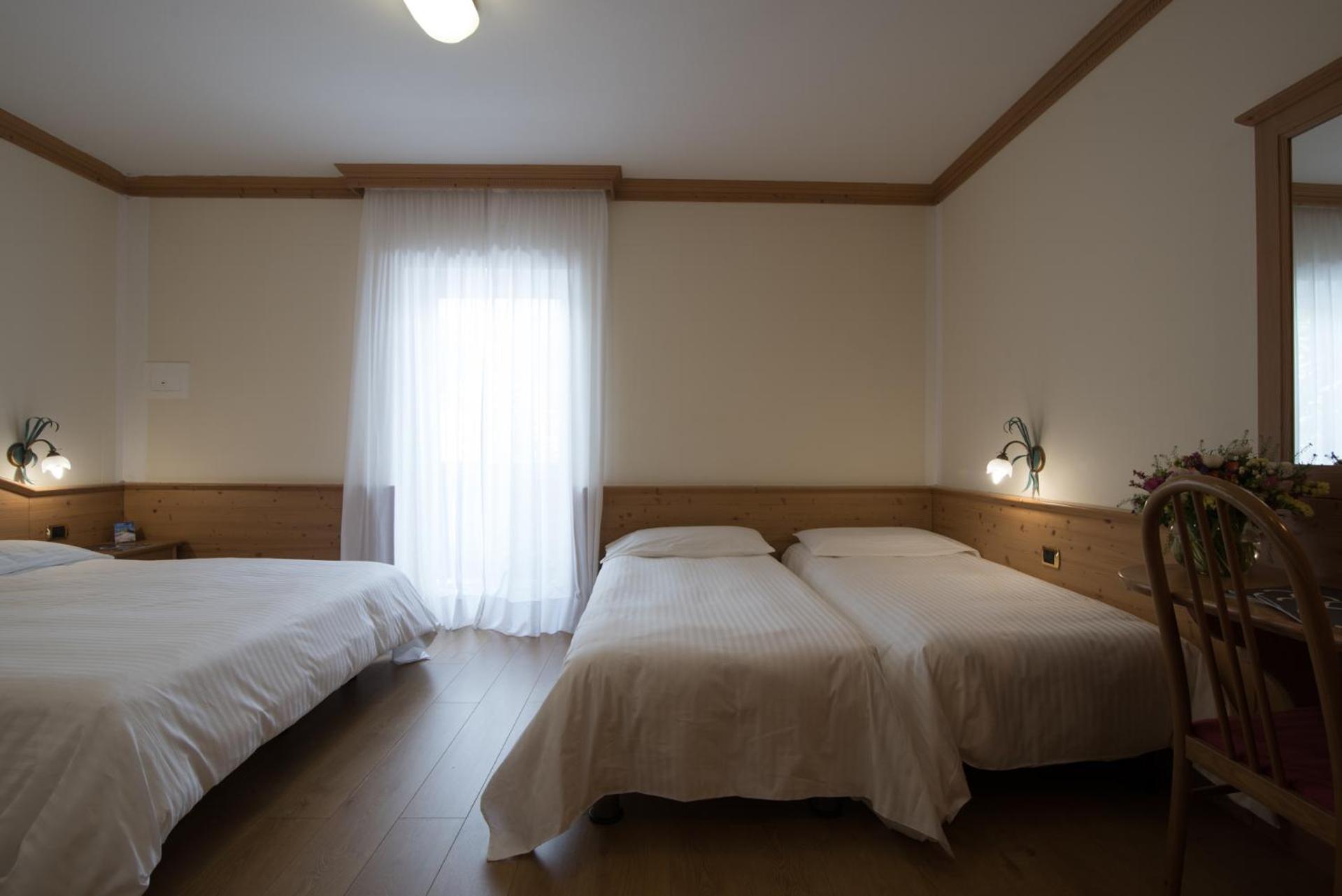 Hotel Colfosco San Martino Di Castrozza Bagian luar foto